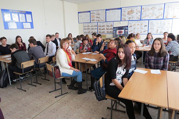 Активисты ОНФ в Башкортостане обсудили возможности проекта  «Профстажировки».
