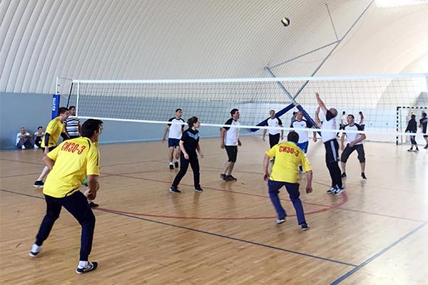 В УФСИН Дагестана прошел ежегодный турнир по волейболу памяти Гусейна Магомедова