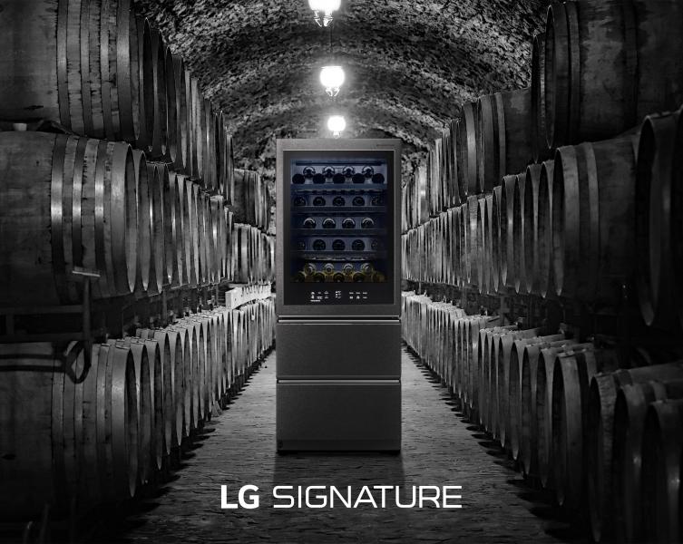 LG SIGNATURE начинает сотрудничество со всемирно известным винным критиком Джеймсом Саклингом