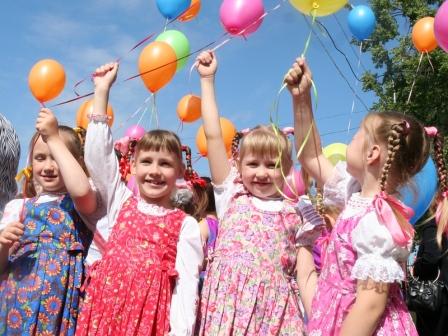 На Среднем Урале росгвардейцы поздравят маленьких пациентов Областной детской клинической больницы №1 с Днем защиты детей