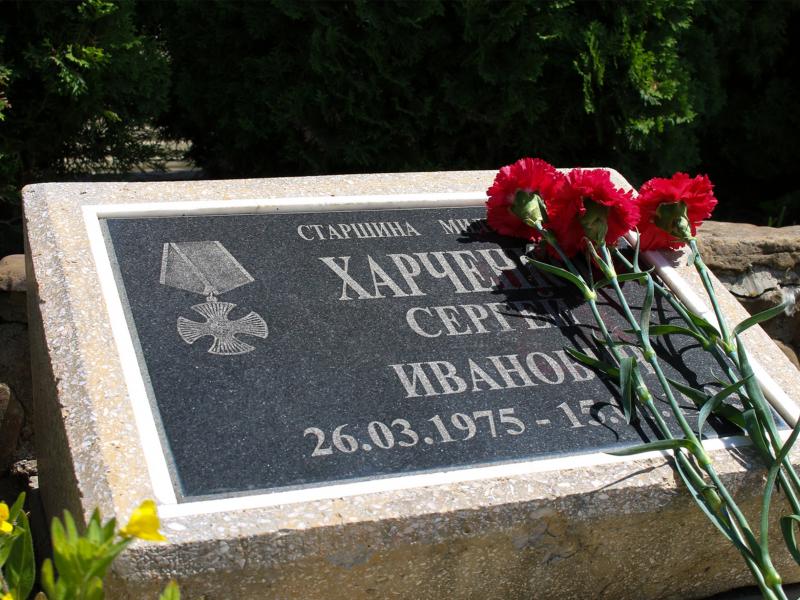 Ставропольские росгвардейцы почтили память боевого товарища, погибшего при исполнении служебного долга