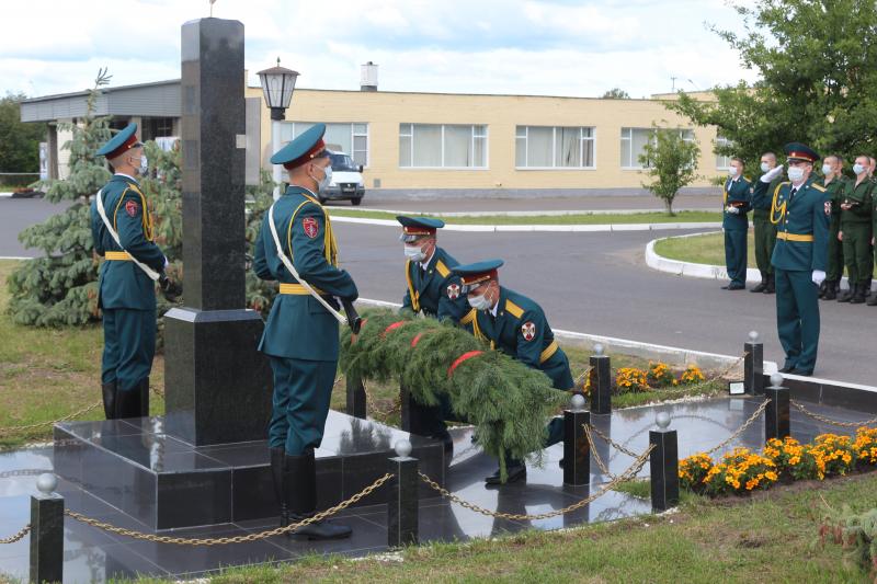 В Саровском соединении Росгвардии прошли мероприятия, посвященные памяти кавалера ордена Мужества младшего сержанта Василия Тезетева