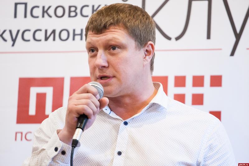 Бизнесу не до жиру - быть бы живу: Партия Роста просит снизить налоговые ставки в Псковской области