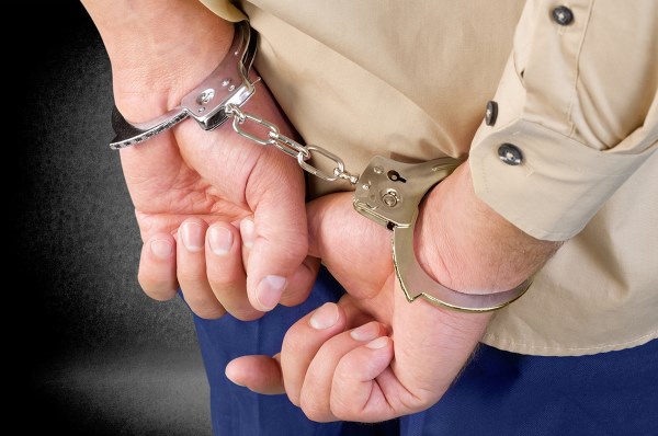 Полицейские района Замоскворечье задержали подозреваемого в покушении на сбыт наркотического средства