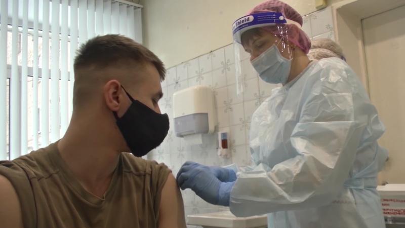 Более 18,5 тысяч военнослужащих вакцинировали от Covid-19 в Подмосковье
