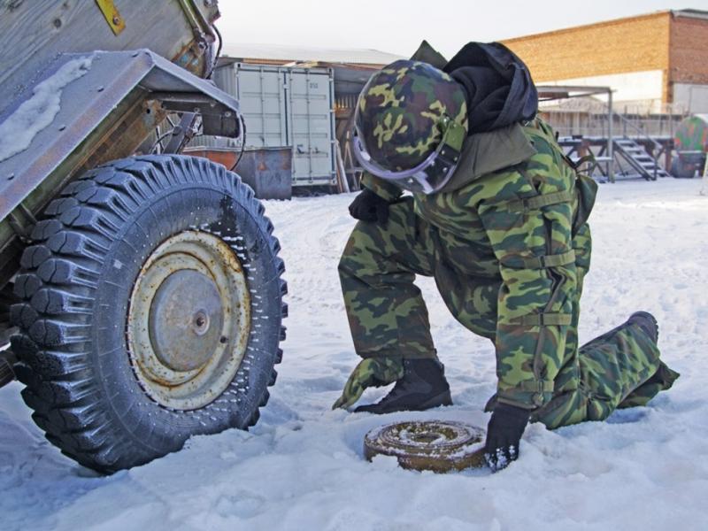 Специалисты инженерной службы Росгвардии по Хакасии отмечают профессиональный праздник