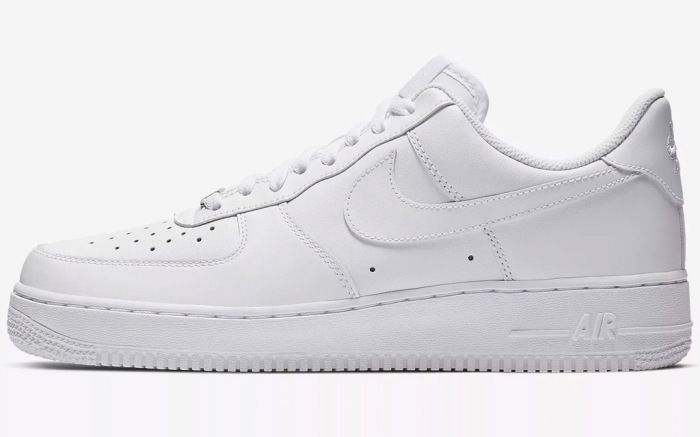 Stüssy и Nike запускают ограниченное количество окрашенных вручную самолетов Air Force 1