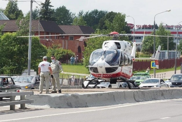 Два года тому назад   начались круглосуточные дежурства медицинских вертолетов   в   Северном Тушино