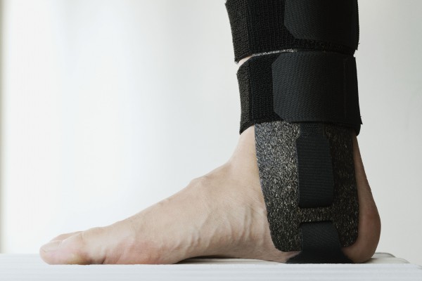 Eco-friendly splints developed for hospitals make their debut in sports