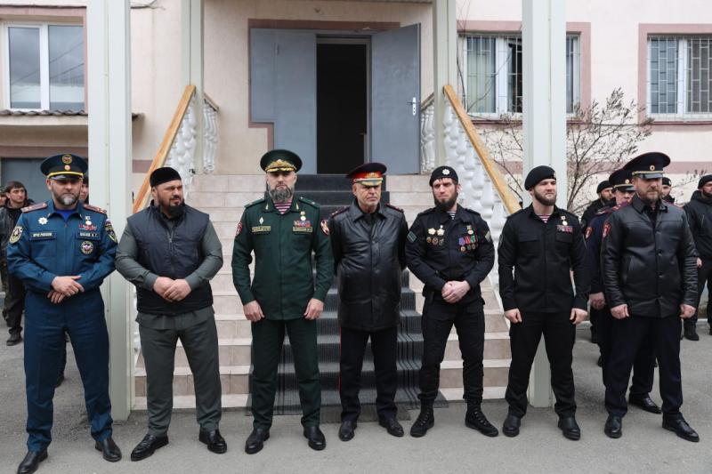 В Грозном представлен новый начальник отдела вневедомственной охраны.