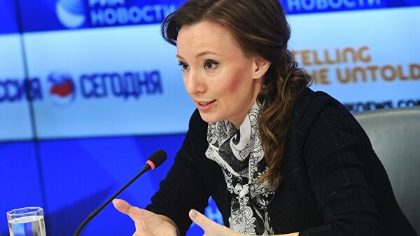 Анна Кузнецова предложила сделать летний отдых юных россиян доступнее