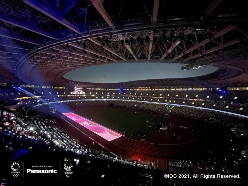 Финальную «стометровку» легкоатлетов в Токио открыли уникальным световым шоу