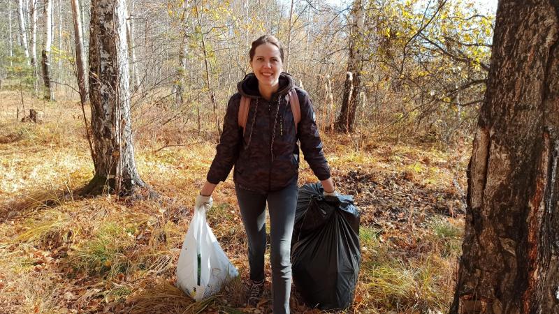 Волонтёры Екатеринбурга собрали 300 мешков мусора на берегу Верхне-Макаровского водохранилища