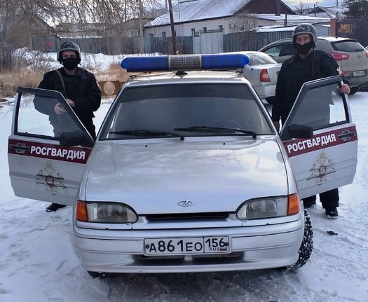 В Оренбургской области росгвардейцы задержали подозреваемых в краже металлолома
