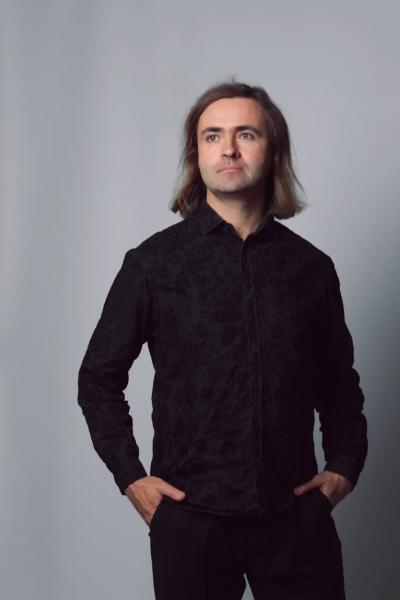 В Соборной палате Москвы состоится концерт уникального пианиста Петра Аверина