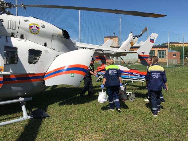 Экипажи Московского авиацентра за 7 лет спасли почти две тысячи человек в ТиНАО