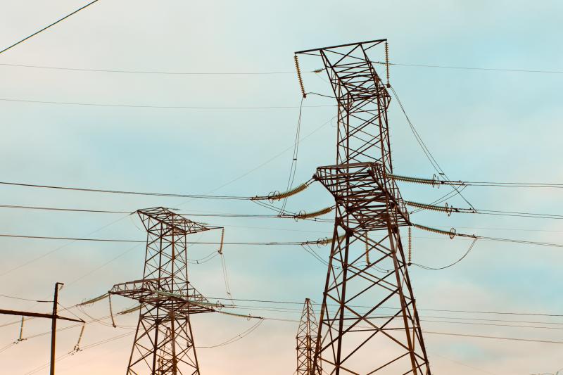 В Краснодарском крае участились случаи хищения металлических уголков, делающих устойчивыми опоры линий электропередачи