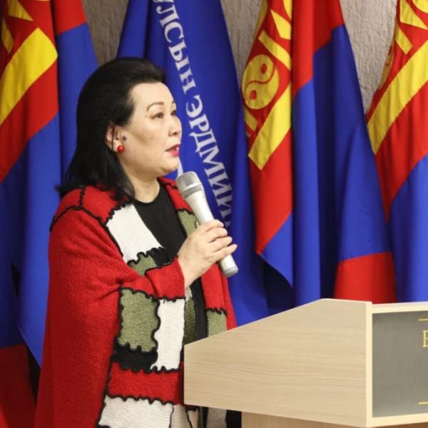 Монголия раскрывает объятия