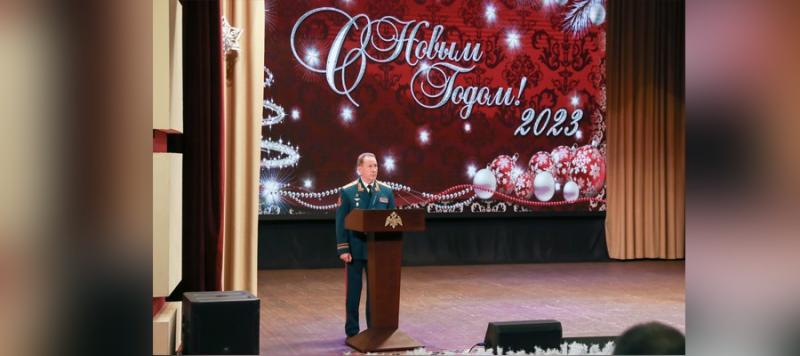 Генерал армии Виктор Золотов поздравил военнослужащих и сотрудников ведомства с наступающими новогодними праздниками