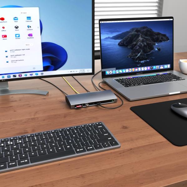 Новый хаб Satechi Thunderbolt 4 DOCK на российском рынке