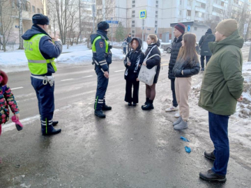 Сотрудники ОР ДПС ГИБДД ЗелАО провели акцию «Родительский патруль»