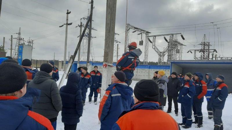 Специалисты филиала Калугаэнерго приняли участие в обучающем семинаре по правилам использования средств индивидуальной защиты