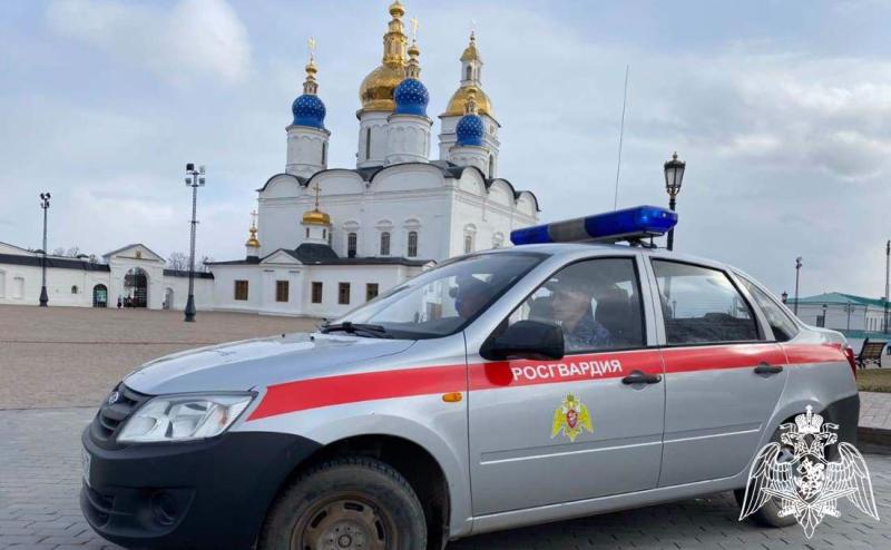 Росгвардия в Тюменской области обеспечила охрану правопорядка и безопасность граждан во время празднования православного Вербного воскресенья