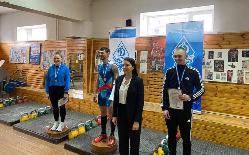 Сотрудники регионального УФСИН завоевали призовые места в соревнованиях по гиревому спорту