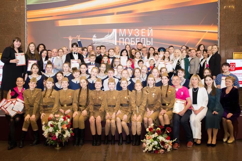 Курские школьники стали победителями и призерами Международного конкурса «Мои герои. Музыка Победы»