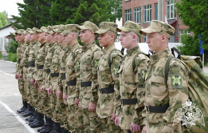 Более 200 юношей из иркутской области пополнят ряды войск национальной гвардии до конца весеннего призыва