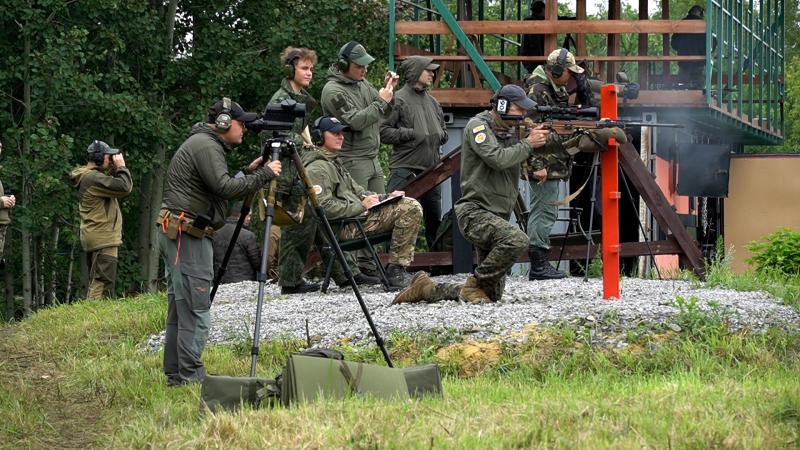 В Пензе спецназ Росгвардии принял участие в открытом чемпионате по снайпингу среди снайперов силовых структур и стрелков-любителей