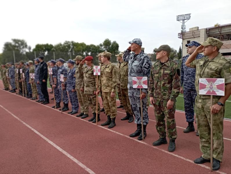 Чемпионат Приволжского округа Росгвардии по военно-прикладному спорту стартовал в Самарской области