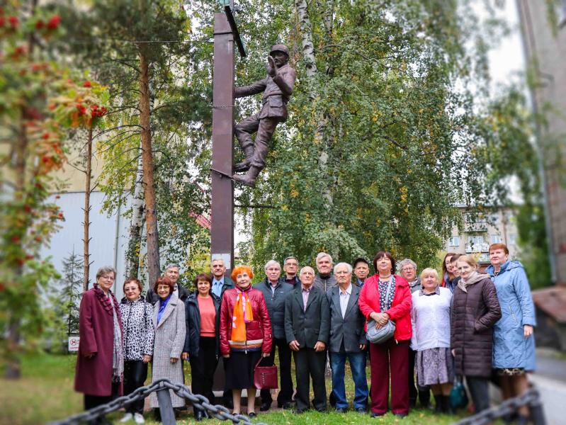 В АО «РЭС» прошли мероприятия для ветеранов в честь 90-летия электросетей Новосибирской области