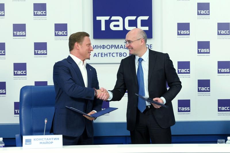 Главные новости страны на улицах городов