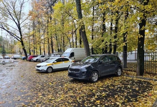 Иван Бобров: в Коптеве демонтировали самострой во дворе жилого дома