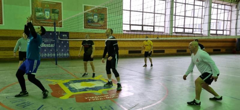 Чемпионат по волейболу среди сотрудников вневедомственной охраны Росгвардии прошел в Москве