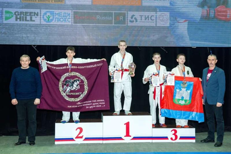 Сыновья орловского росгвардейца стали призерами Всероссийских соревнований по рукопашному бою