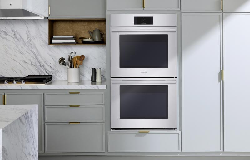 ВЫСОКАЯ КУХНЯ С LG SIGNATURE KITCHEN SUITE TRANSITIONAL