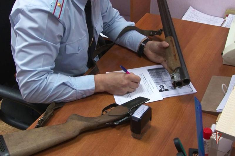 Росгвардия провела более 800 проверок владельцев оружия в феврале на Ямале