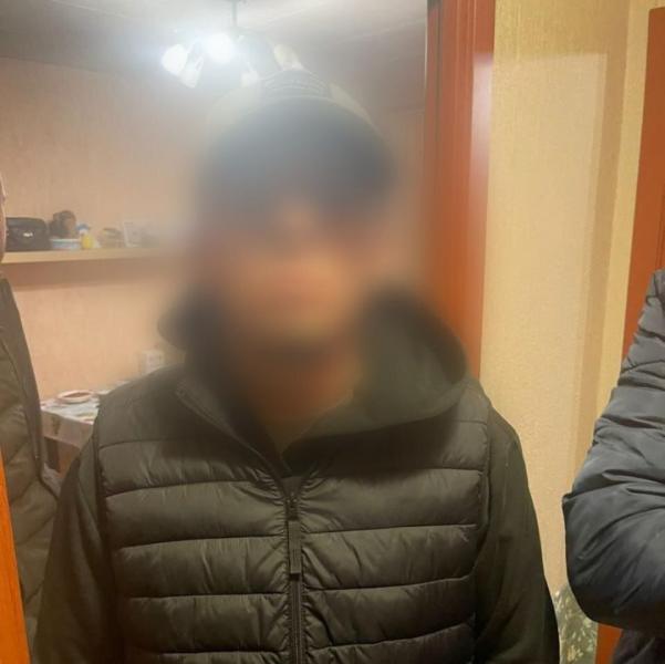 В Санкт-Петербурге 15-летний азербайджанский преступник напал с ножом на посетителя Burger King
