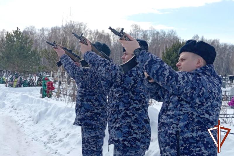 В Зауралье простились с ветераном вневедомственной охраны - участником Великой Отечественной войны