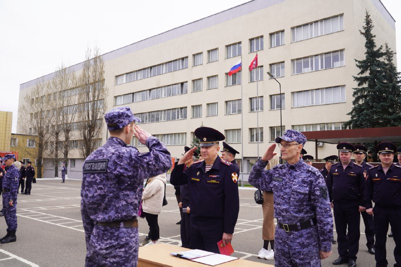 Выпуск росгвардейцев, прошедших профессиональное обучение в Центре подготовки имени С.Х. Зайцева, состоялся в г. Москве