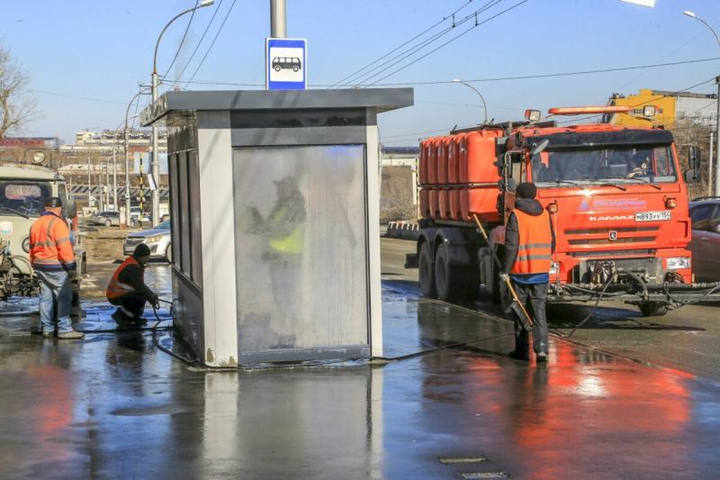 В Октябрьском районе Новосибирска ограничат движение и парковки