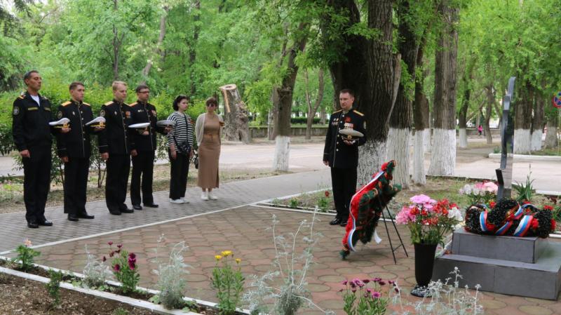 Военные следователи почтили память юных партизан и подпольщиков в Феодосии