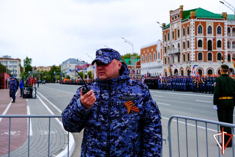 В Марий Эл росгвардейцы выполнили задачи по обеспечению безопасности во время празднования Дня Победы