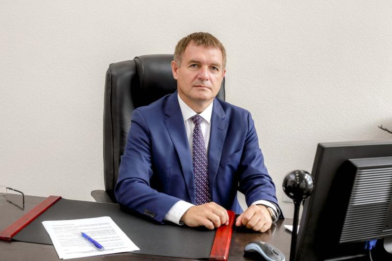 Глава департамента потребрынка Виталий Витухин уходит из мэрии Новосибирска