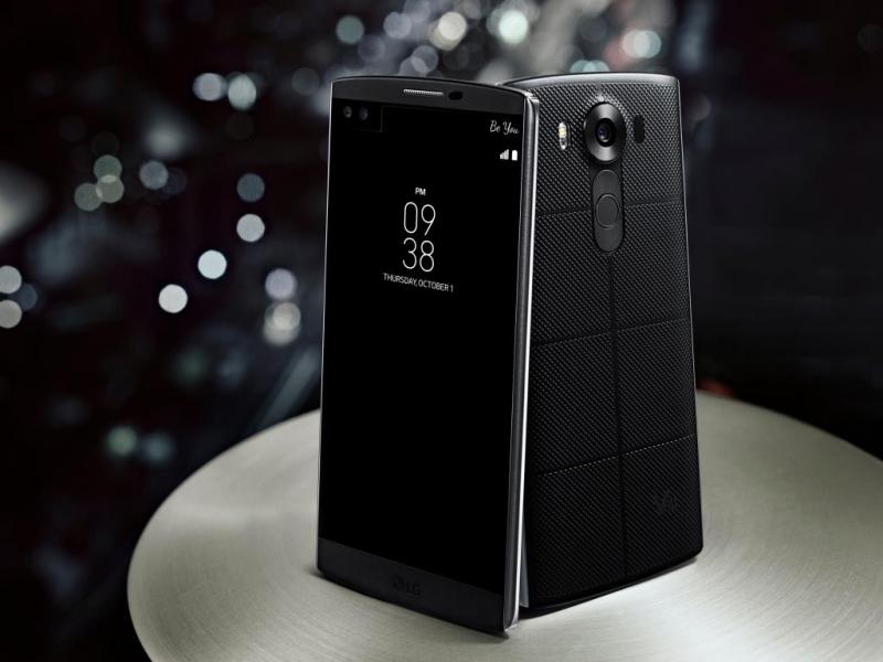 LG открывает продажи смартфона V10 в России