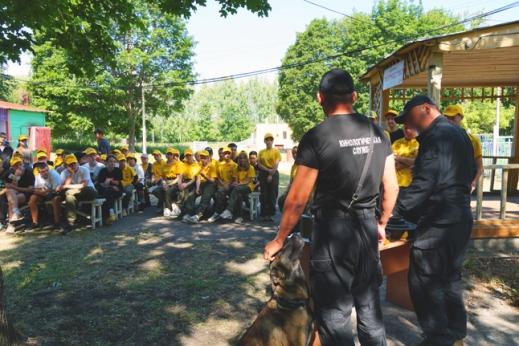 Ульяновские росгвардейцы провели урок мужества для воспитанников детского лагеря