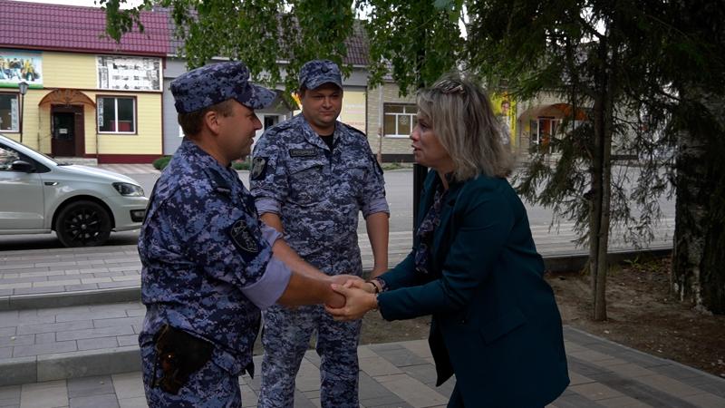 Бойцы пензенской росгвардии спасли от возгорания жилые дома в Белинском