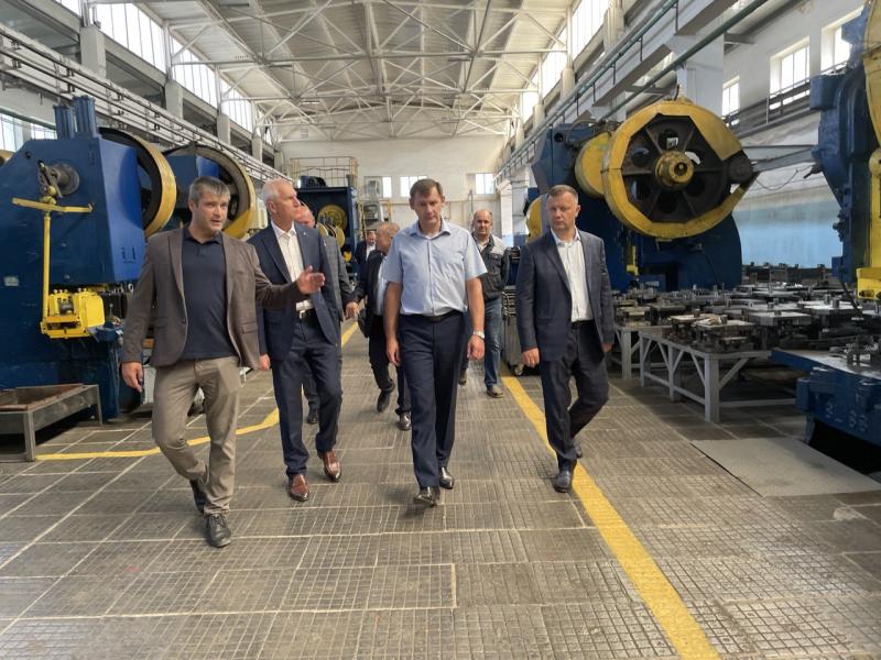 Жуковский веломотозавод посетил советник главы правительства РФ